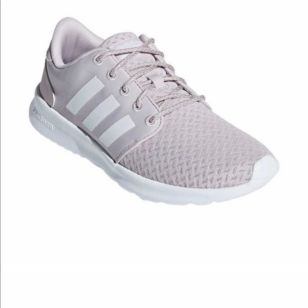 Adidas Women's QT Racer